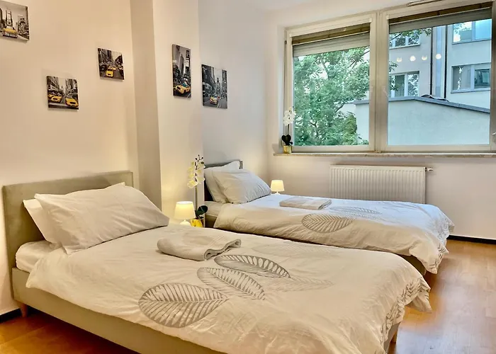Warsaw Concierge Wola Ratusz